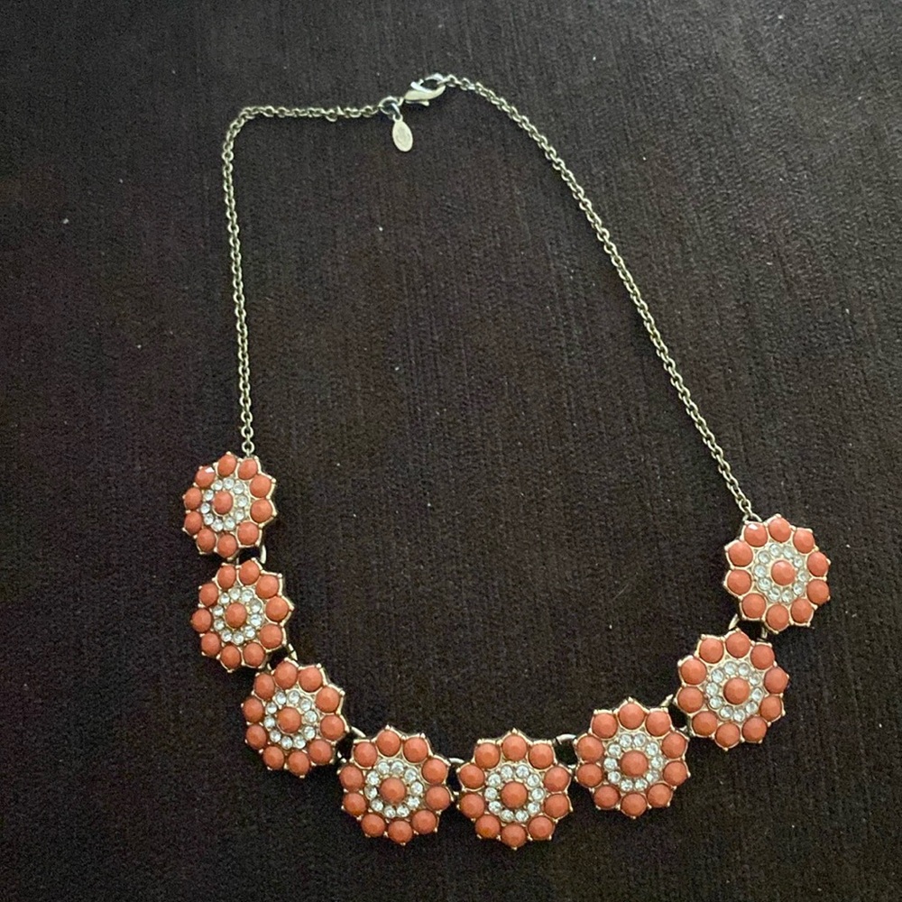 Gorgeous statement like new piece